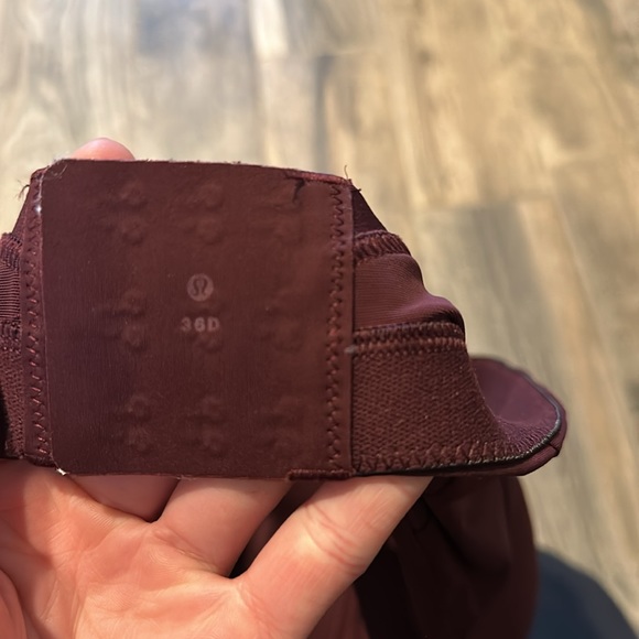 Lululemon sports bra - Picture 4 of 4